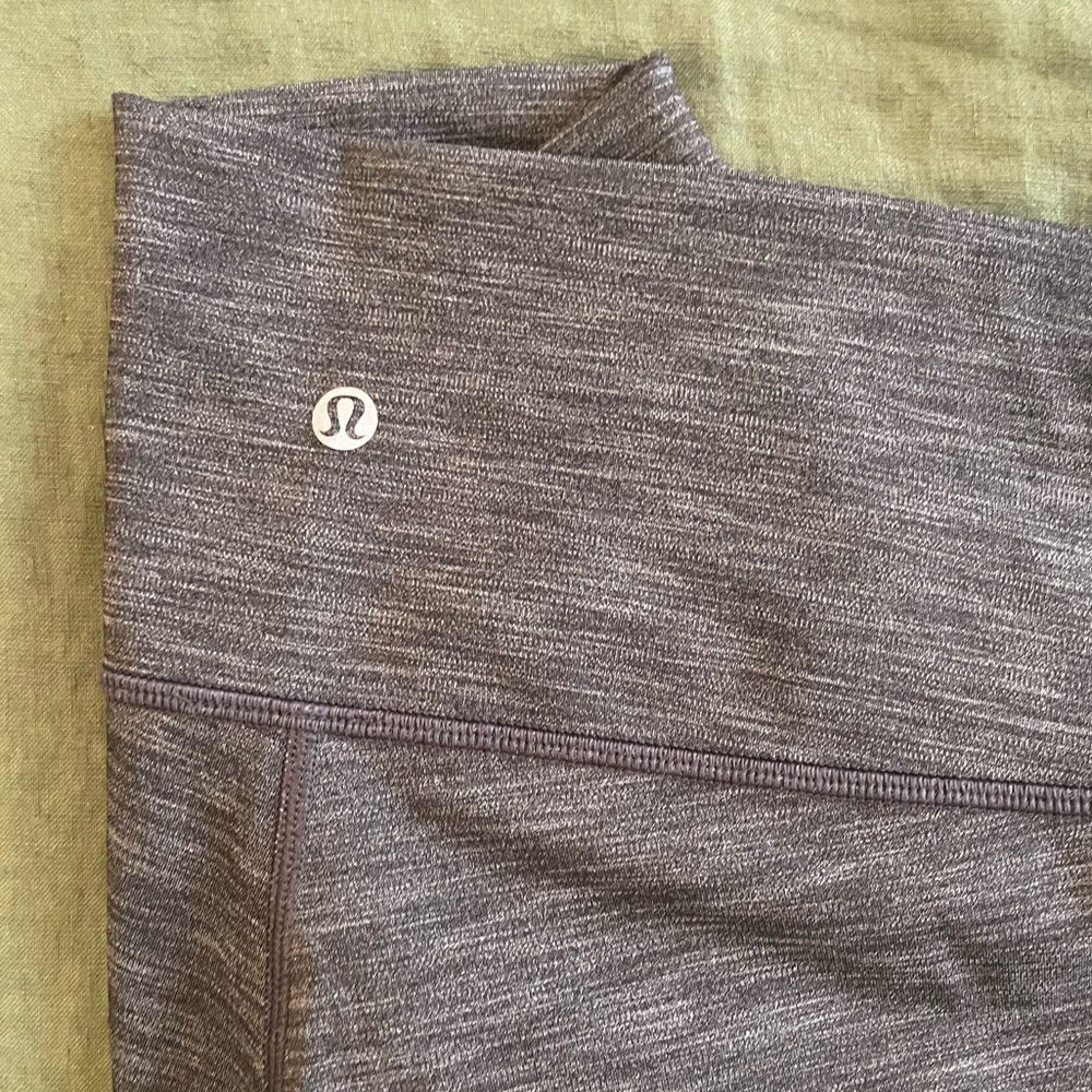 Lulu lemon leggings size 8